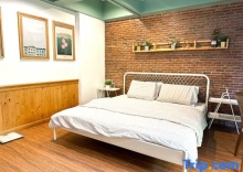 Двухместный номер Standard двуспальная кровать в T-House BKK 2floors near BTS with Swimming pool and Free Wifi