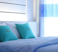 Двухместный номер Deluxe c 1 комнатой с видом на горы двуспальная кровать в Breeze Hill Hotel