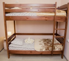 Бюджетный семейный номер с раздельными кроватями и общей ванной комнатой в ЗОО