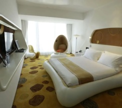 Двухместный номер Business двуспальная кровать в Guangzhou Planet Hotel