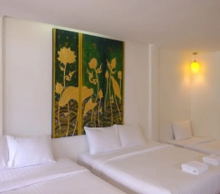 Номер Standard в Fah Talay Resort