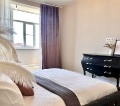 Просторная Двушка в центре. в Как Дома 05