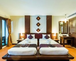 Двухместное бунгало Deluxe Premium 2 отдельные кровати в Duangjitt Resort & Spa