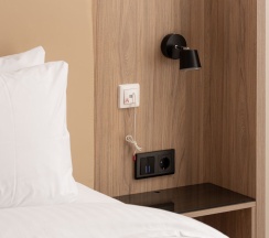 Номер для людей с ограниченными возможностями в Кортъярд Марриотт Сочи Красная Поляна