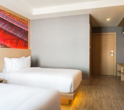 Трёхместный номер Deluxe в GLOW Pattaya