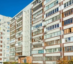 Четырёхместные апартаменты c 1 комнатой с балконом в Апартаменты White Coffee SUTKI LIFE
