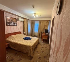 Люкс 4-х местный в Лесной