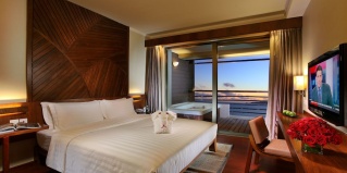 Санья: Курортный отель Pullman Oceanview Sanya Bay Resort & Spa