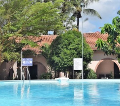 Двухместное бунгало Standard двуспальная кровать в Diadem Resort