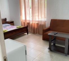 Четырёхместный номер Superior с балконом в Маяк