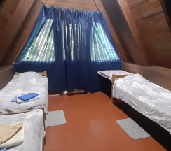 Эконом 3-х местный в Золотая бухта