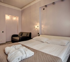 Апартаменты 8 в Exclusive Hotel&Apartments