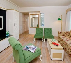 Двухместный люкс Club Castle двуспальная кровать в Herods Palace Hotel