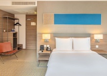 Двухместный номер Superior двуспальная кровать в Holiday Inn Express Bangkok Sathorn, an IHG Hotel