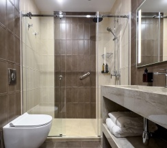 5-местная комната люкс в Дворец Солнца