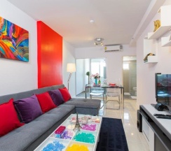 Полулюкс с балконом в W Phuket Residences