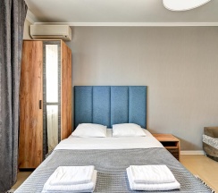 4-местная комнната стандарт с балконом в Белая Лилия