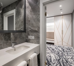 Президентский Люкс в Kravt Hotel Kazan Airport