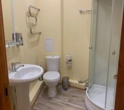 Стандарт с двуспальной кроватью и кресло-кроватью в Лотос
