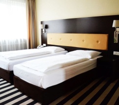 Двухместный номер 2 отдельные кровати в Bristol Hotel Frankfurt