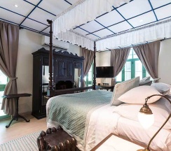 Вилла Panwa Lodge Luxury с 3 комнатами в Cape Panwa Hotel (Sha)