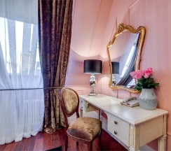Стандартный номер с видом во внутренний двор в Dom Boutique Hotel