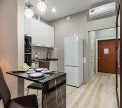 Апартаменты студия RoomyRoom Graf Orlov Studio в RoomyRoom (РумиРум) на проспекте Московский