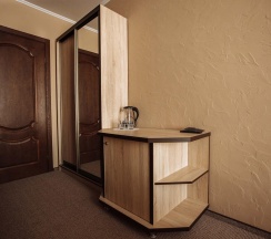 Номер комфорт улучшенный в Славянка