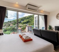 Двухместная студия Superior двуспальная кровать в Chic Condo Karon by RESAVA