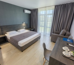 Трехместный с креслом видовой в Costa Del Mar