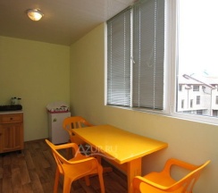 Четырёхместный номер Standard с красивым видом из окна в Кедр