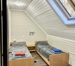 Двухэтажный коттедж Дом Совы до 7 гостей в Командор