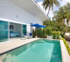 Бунгало рядом с пляжем в La Perle Luxury Boutique Hotel