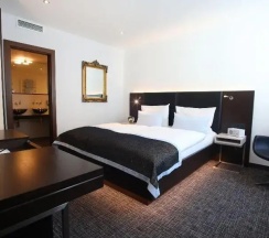 Двухместный люкс двуспальная кровать в Schiller5 Hotel & Boardinghouse