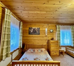 Дом №10 4-х местный с кухней в Байкальская сказка
