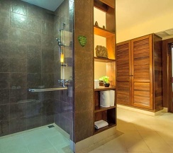 Вилла с 3 комнатами в Angkor Palace Resort & Spa