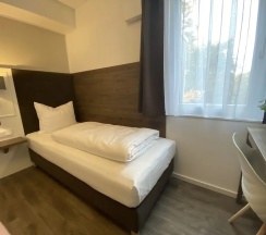Одноместный номер Standard односпальная кровать в Signature East Hotel Falk