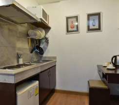 Двухместный номер Deluxe с балконом 2 отдельные кровати в Arawana Express Chinatown