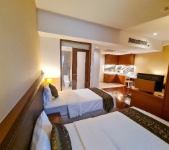 Люкс Deluxe в Grand Garden Hotel & Residence