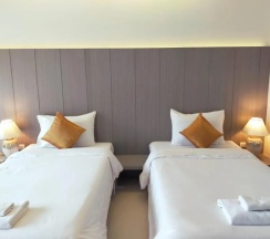 Двухместный номер Deluxe с видом на город (2 отдельные кровати) в Phuketa Hotel Phuket Town