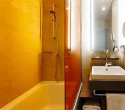 Номер Classic Superior с видом на город в МЕРКЮР ТЮМЕНЬ ЦЕНТР