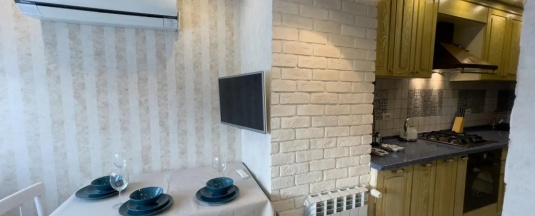 Трёхместные апартаменты c 1 комнатой в Баташев