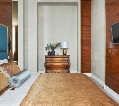 Номер люкс в Hotel Diamond