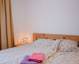 Коттедж с красивым видом из окна в Марфино