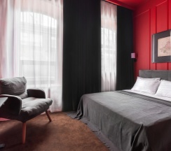 Двухместный номер Superior (двуспальная кровать) в Апартаменты Red room в NikolaevBuilding