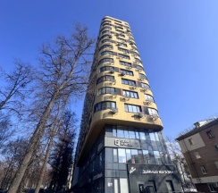 Двухместные апартаменты c 1 комнатой с балконом (двуспальная кровать) в Квартира Уютная около парка Швейцария