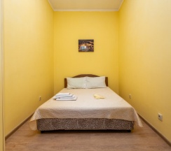 Люкс с балконом и кухонной зоной в Гостевой дом