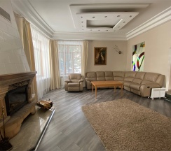 Коттедж VIP в Крестовая падь