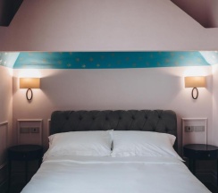 Двухместный люкс двуспальная кровать в Gregorini Bingham Art Luxury Suites