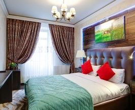 Де Люкс в Набат Палас